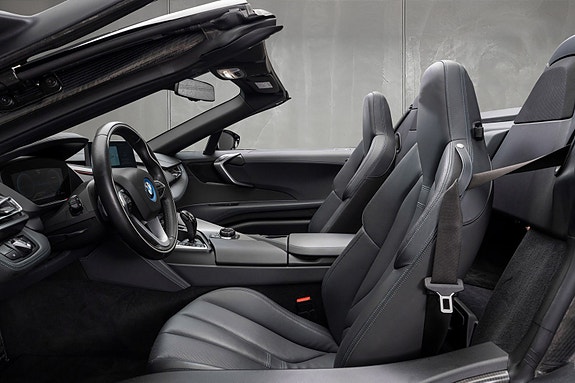 BMW i8 19 of 30