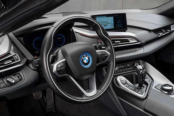BMW i8 29 of 30