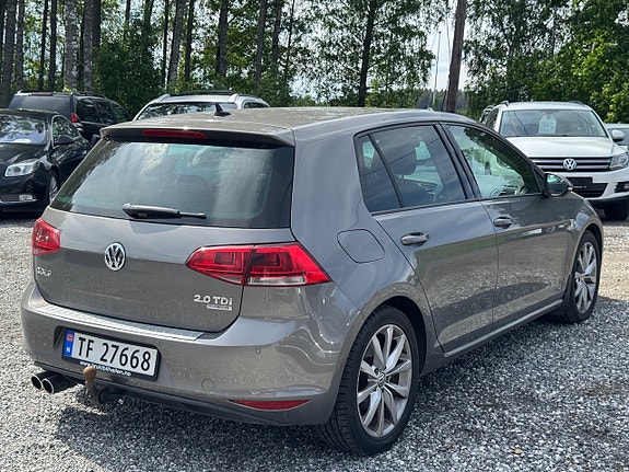 Volkswagen Golf VII 4 of 5