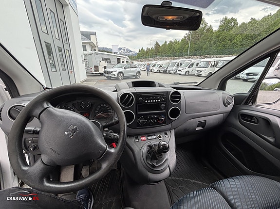 Peugeot Partner 17 of 17