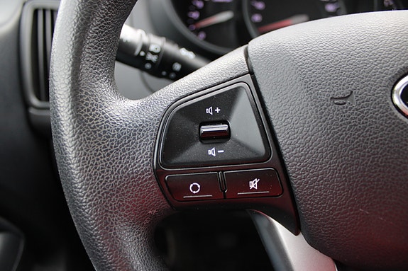 Kia Rio 11 of 23