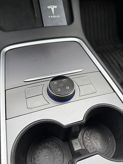 Tesla Model 3 13 of 15