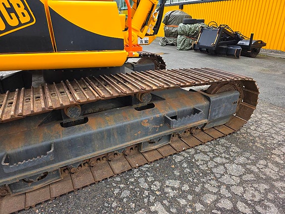 JCB JS 160 LC 12 of 20