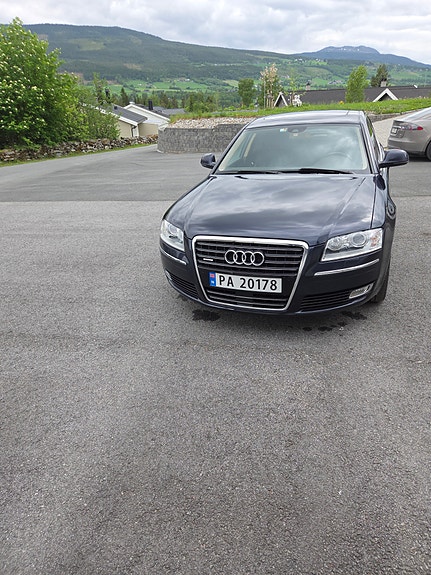 Audi A8 2 of 12