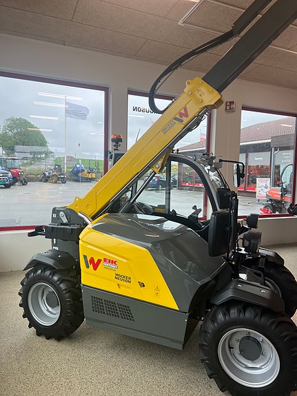Wacker Neuson TH412 3 of 4