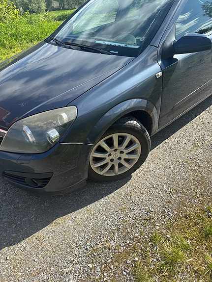 Opel Astra 9 of 9