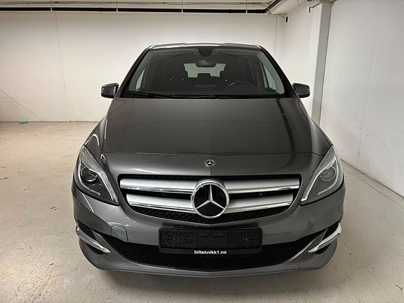 Mercedes-Benz B-Klasse 2 of 5