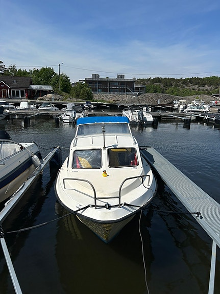 Daycruiser (Nor-Dan 18) inkl. motor og reg. henger! 2 of 5