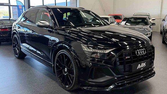 Audi SQ8 6 of 30
