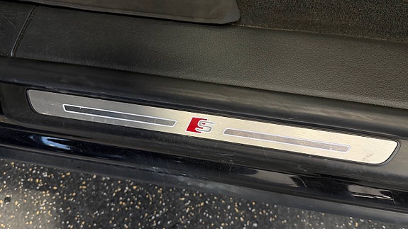 Audi SQ8 16 of 30