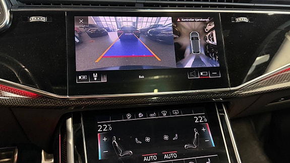 Audi SQ8 30 of 30