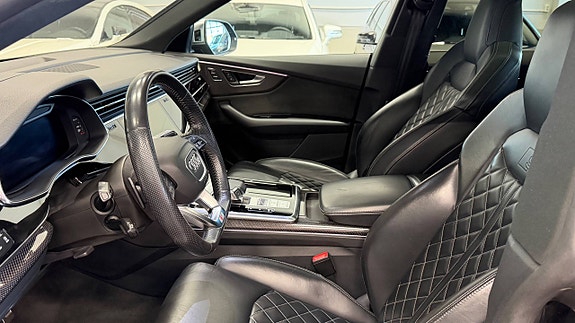 Audi SQ8 18 of 30