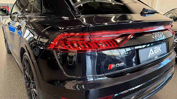 Audi SQ8 11 of 30