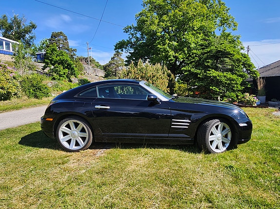 Chrysler Crossfire 8 of 10