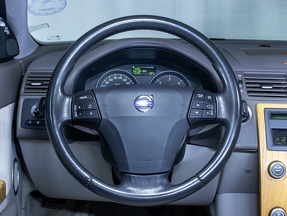 Volvo S40 29 of 30