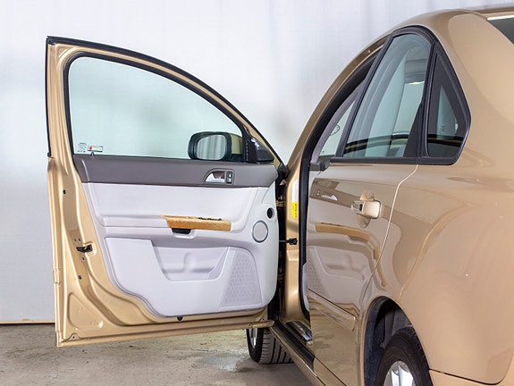 Volvo S40 19 of 30