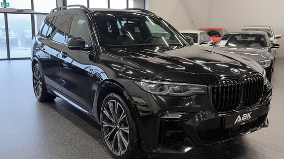 BMW X7 8 of 30