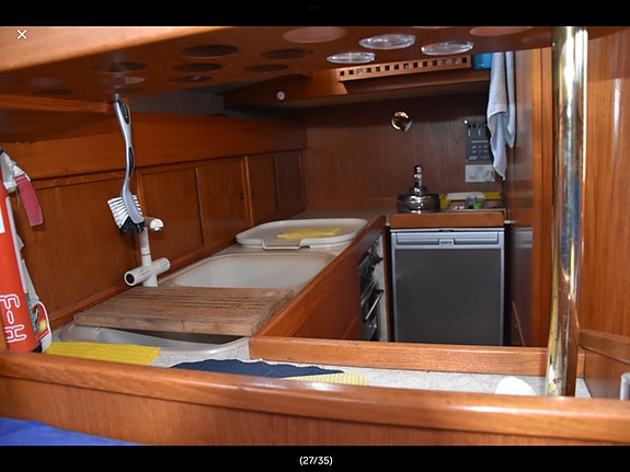 Fisher 37 motorseiler 19 of 28