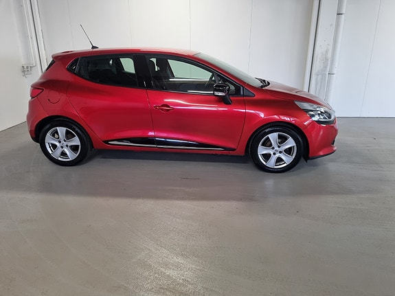 Renault Clio 3 of 5