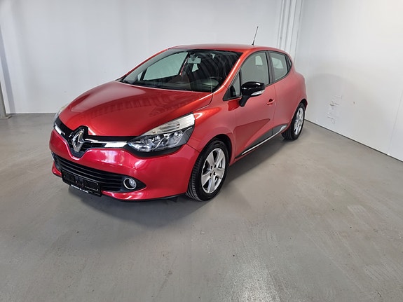 Renault Clio 2 of 5