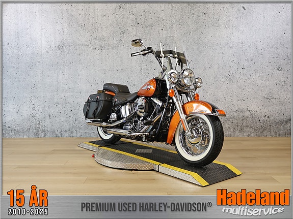 Harley-Davidson FLSTC / Heritage Classic 103/ABS 2 of 5