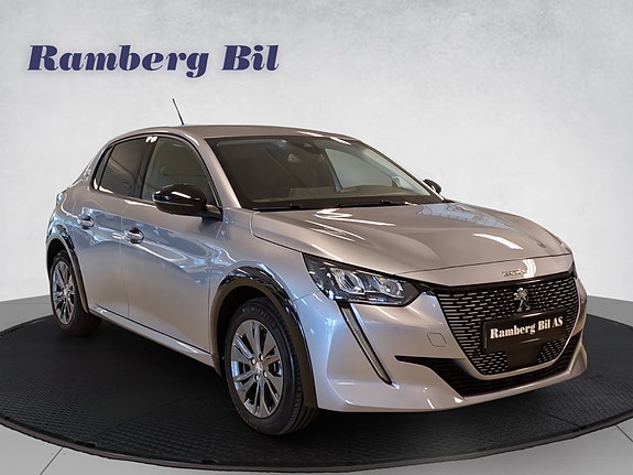 Peugeot e-208 3 of 27