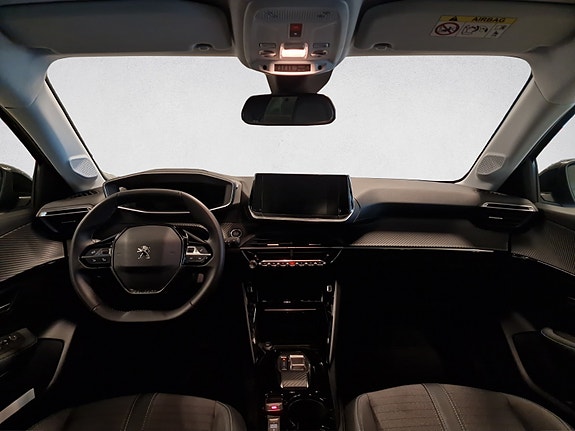 Peugeot e-208 9 of 27