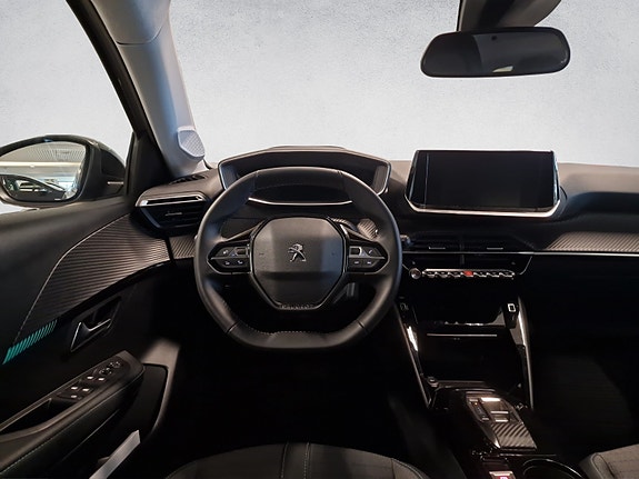 Peugeot e-208 14 of 27