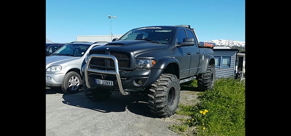 Dodge RAM 2500 12 of 30
