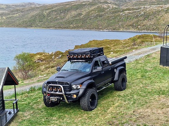 Dodge RAM 2500 14 of 30