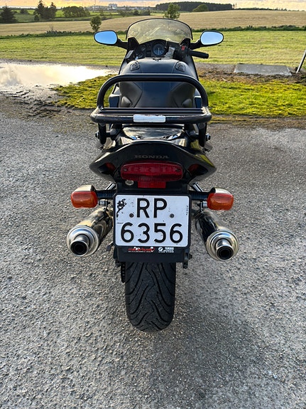 Honda CBR 1100 XX 2 of 5