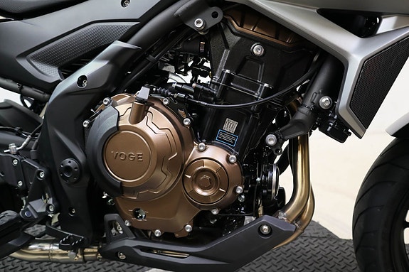 VOGE 625 R 3 of 5