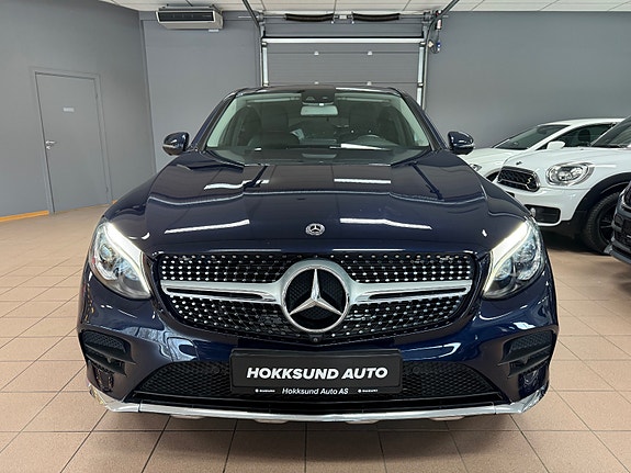 Mercedes-Benz GLC350 e 4 of 5