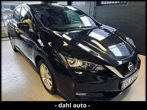 Nissan Leaf 3 of 30
