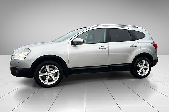 Nissan Qashqai+2 2 of 5