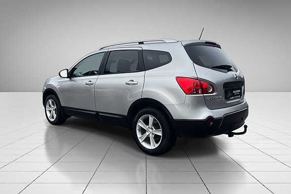 Nissan Qashqai+2 3 of 5