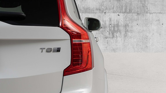Volvo XC90 8 of 25
