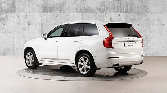 Volvo XC90 6 of 25