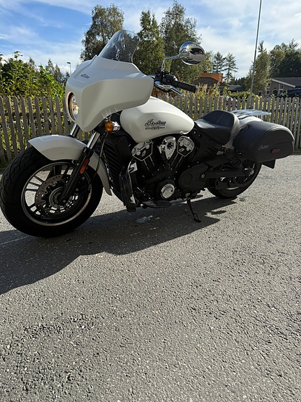 INDIAN Scout 10 of 18