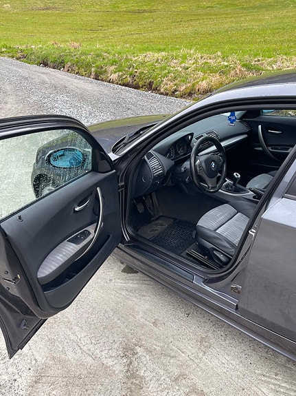 BMW 118d 6 of 23