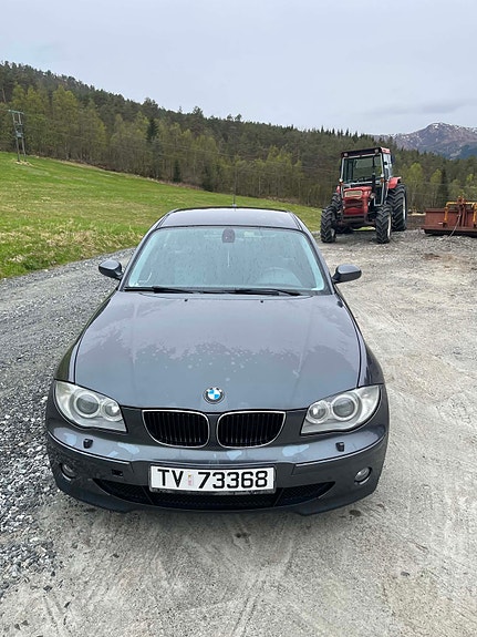 BMW 118d 2 of 23