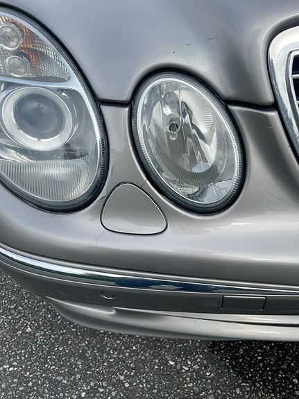 Mercedes-Benz E220 14 of 17