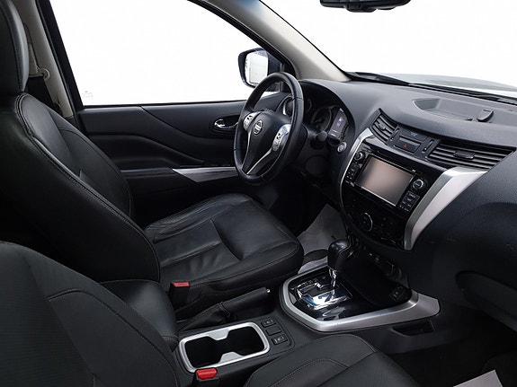 Nissan Navara 14 of 30