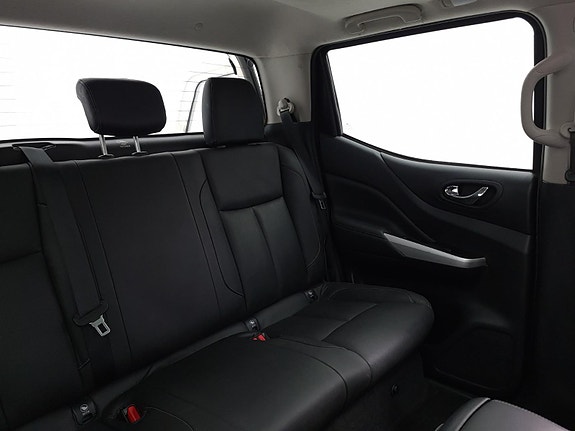 Nissan Navara 7 of 30