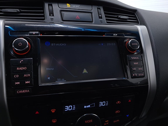 Nissan Navara 19 of 30