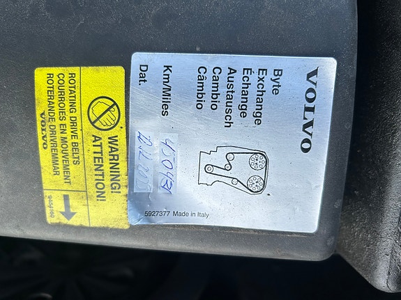 Volvo V70 9 of 9