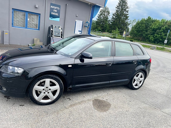 Audi A3 2 of 5