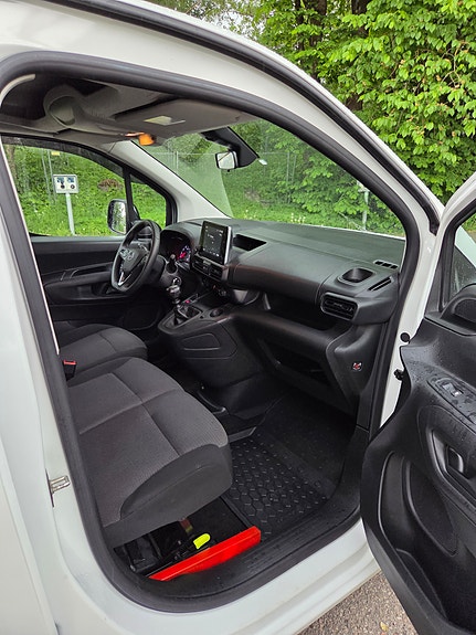 Opel Combo 17 of 25