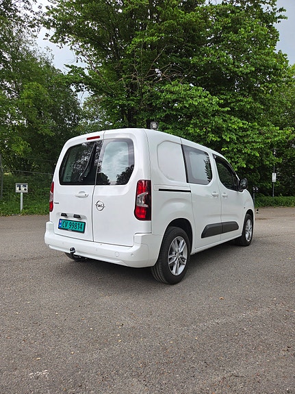 Opel Combo 8 of 25