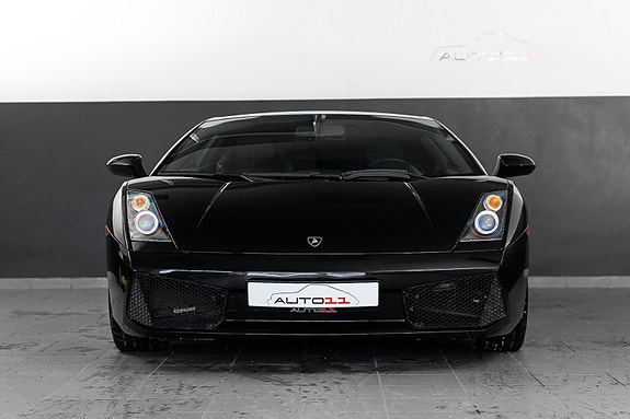 Lamborghini Gallardo 2 of 5